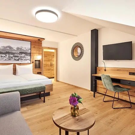 Gsteig Hotel 4*