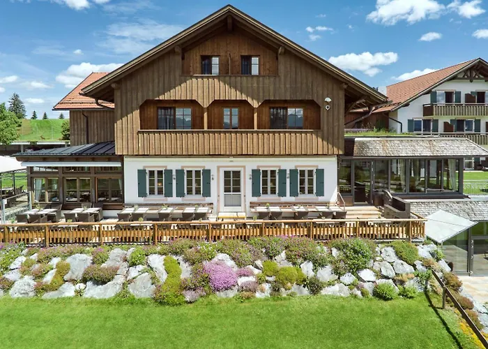 Hotel Gsteig Hotel 4*