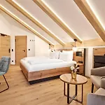 Hotel Gsteig