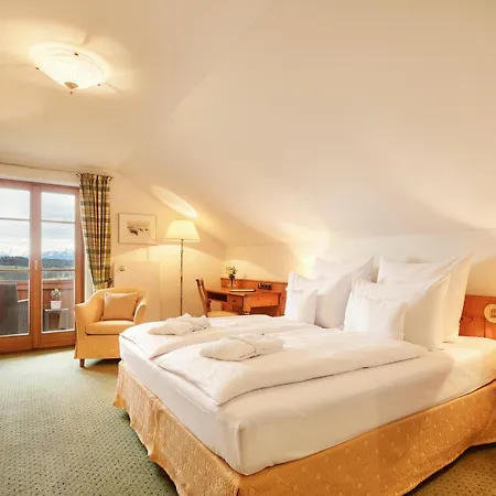 Auf Der Gsteig Gmbh Hotel