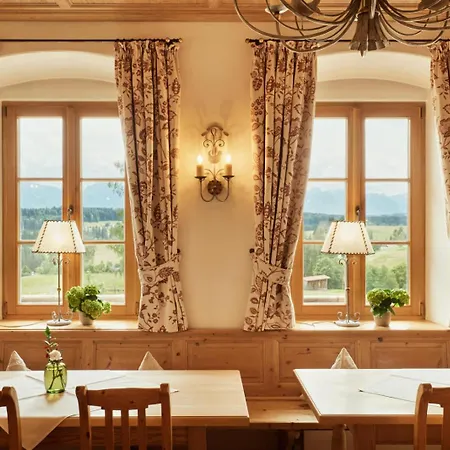 Auf Der Gsteig Gmbh Hotel Lechbruck