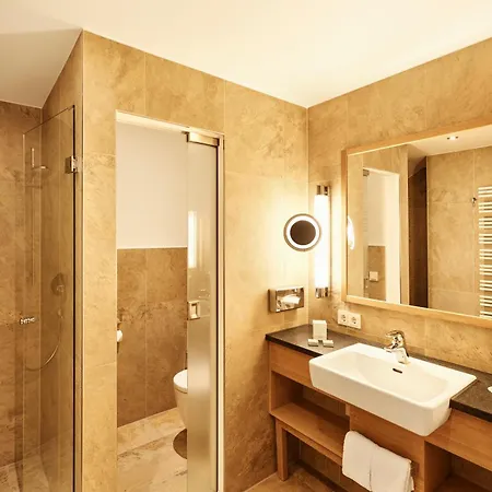 Auf Der Gsteig Gmbh Hotel 4*